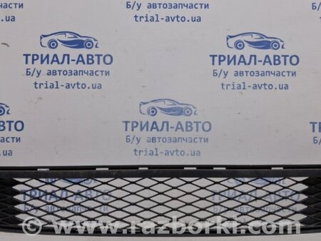 ФОТО Решетка бампера центральная для Toyota Auris E150 (10.2006-11.2012) Київ