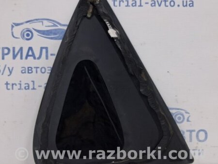 ФОТО Стекло в кузов заднее правое для SsangYong Rexton Київ