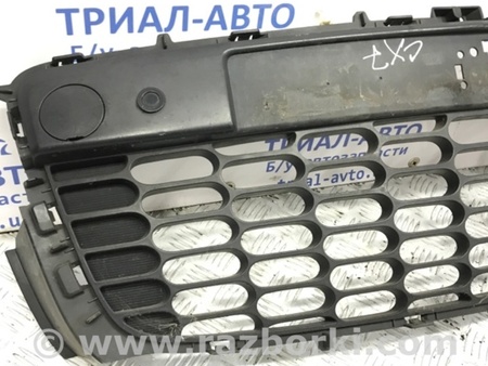ФОТО Решетка бампера центральная для Mazda CX-7 Київ