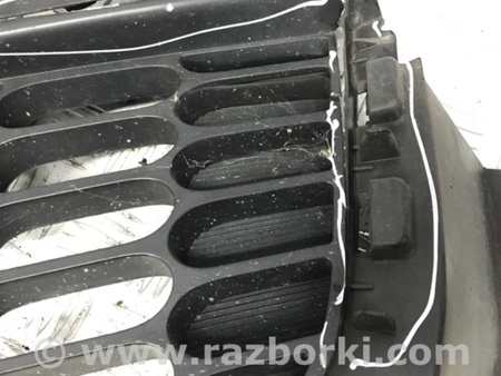 ФОТО Решетка бампера центральная для Mazda CX-7 Київ