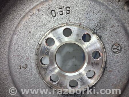 ФОТО Маховик для Toyota Auris E150 (10.2006-11.2012) Киев