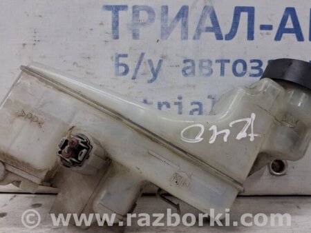 ФОТО Бачок главного тормозного цилиндра для Toyota Camry 40 XV40 (06-11) Київ