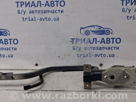 ФОТО Петля крышки багажника для Suzuki SX4 Киев