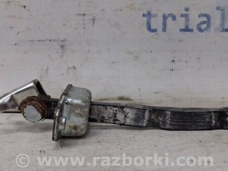 ФОТО Ограничитель двери задний левый для Suzuki SX4 Київ