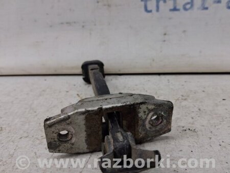 ФОТО Ограничитель двери задний правый для Toyota Camry 40 XV40 (06-11) Київ