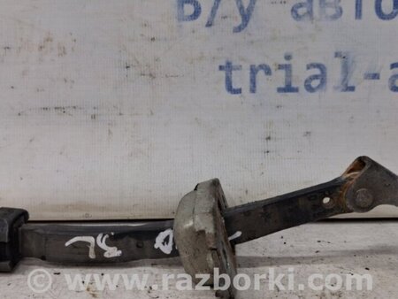 ФОТО Ограничитель двери задний левый для Toyota Camry 40 XV40 (06-11) Київ