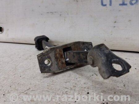 ФОТО Ограничитель двери задний левый для Toyota Camry 40 XV40 (06-11) Київ