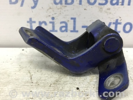 ФОТО Петля двери передней правой для Mazda CX-7 Киев