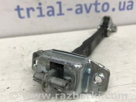 ФОТО Ограничитель двери передний правый для Suzuki SX4 Киев