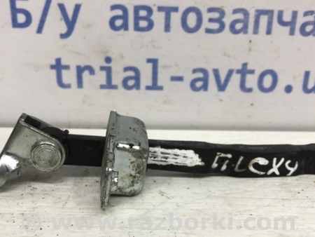 ФОТО Ограничитель двери передний левый для Suzuki SX4 Киев