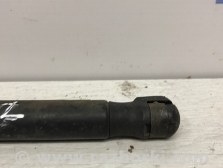 ФОТО Амортизатор крышки багажника для Suzuki SX4 Киев