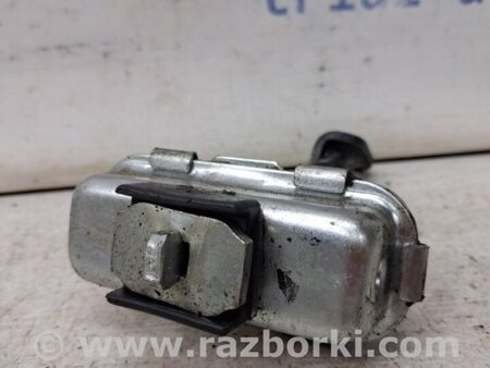 ФОТО Ограничитель двери передний правый для SsangYong Rexton Київ