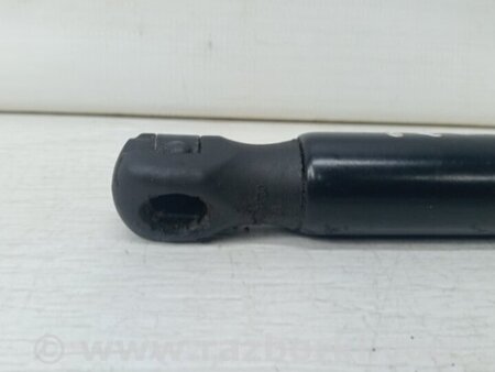 ФОТО Амортизатор крышки багажника для SsangYong Rexton Киев