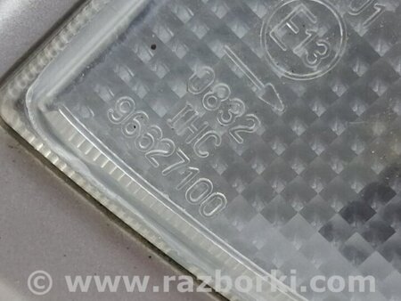 ФОТО Повторитель поворотника правый для Chevrolet Captiva Киев