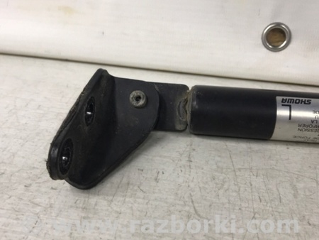 ФОТО Амортизатор крышки багажника для Mazda CX-7 Киев