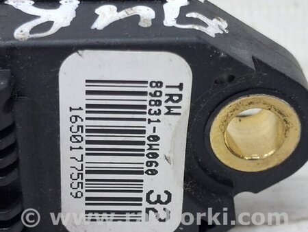 ФОТО Датчик удара (AIRBAG) для Toyota Auris E150 (10.2006-11.2012) Київ
