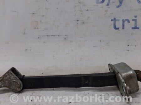 ФОТО Ограничитель двери передний правый для Suzuki SX4 Київ