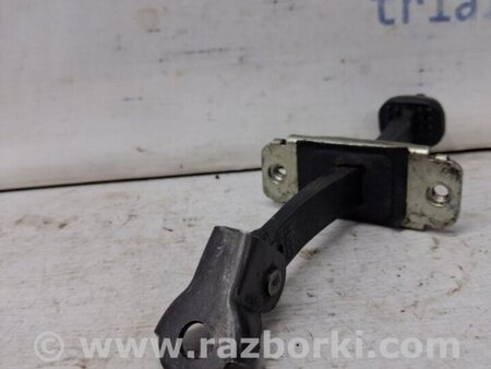 ФОТО Ограничитель двери передний правый для Chevrolet Captiva Киев