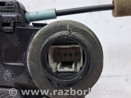 ФОТО Замок двери задний правый для Toyota Camry 40 XV40 (06-11) Київ