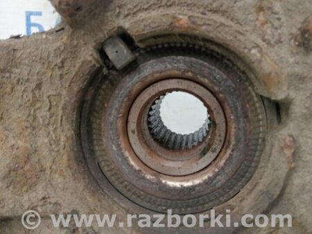 ФОТО Кулак поворотный правый со ступицей для Mazda 6 GH (2008-...) Киев