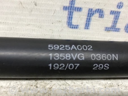 ФОТО Амортизатор крышки багажника для Mitsubishi Lancer X 10 (08-17) Киев