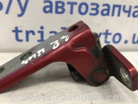 ФОТО Петля двери задней правой нижняя для Mitsubishi Lancer X 10 (08-17) Киев