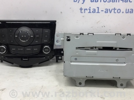 ФОТО магнитофон для Chevrolet Cruze J300 (2008-2016) Київ