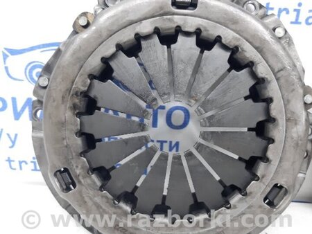 ФОТО Корзина сцепления+Диск сцепления для Toyota Avensis T270 (10.2008-12.2012) Киев