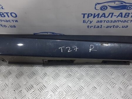 ФОТО Накладка порога внешняя правая для Toyota Avensis T270 (10.2008-12.2012) Киев