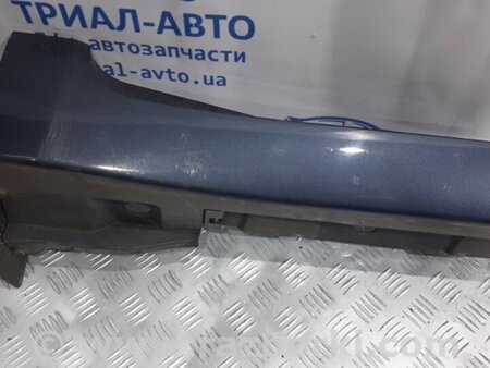 ФОТО Накладка порога внешняя правая для Toyota Avensis T270 (10.2008-12.2012) Киев