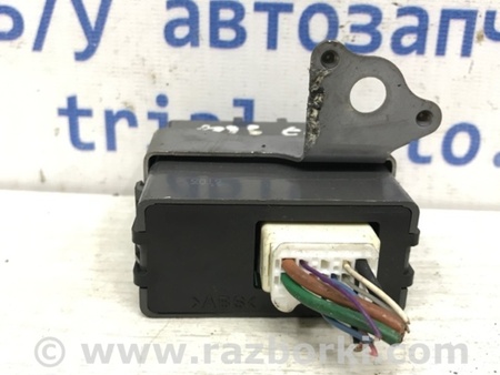 ФОТО Блок управления центральным замком для Toyota Avensis T270 (10.2008-12.2012) Киев