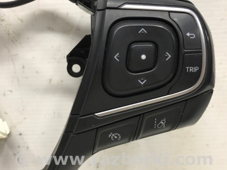 ФОТО Кнопки руля для Toyota Avensis T270 (10.2008-12.2012) Киев