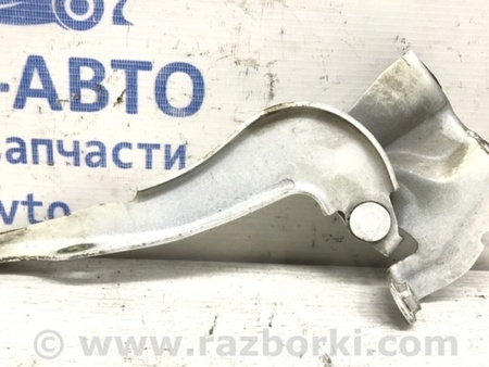 ФОТО Петля капота левая для Toyota Avensis T270 (10.2008-12.2012) Київ