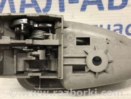 ФОТО Ручка двери внутренняя левая для Toyota Avensis T270 (10.2008-12.2012) Киев