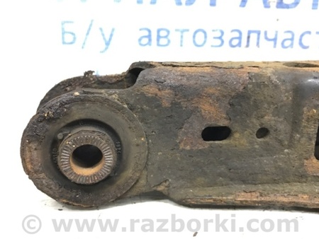 ФОТО Рычаг задней подвески нижний поперечный (под пружину) для Toyota Avensis T270 (10.2008-12.2012) Київ