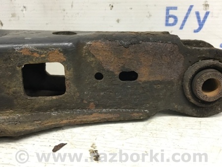 ФОТО Рычаг задней подвески нижний поперечный (под пружину) для Toyota Avensis T270 (10.2008-12.2012) Киев