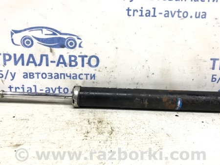 ФОТО Амортизатор задний для Toyota Avensis T270 (10.2008-12.2012) Київ