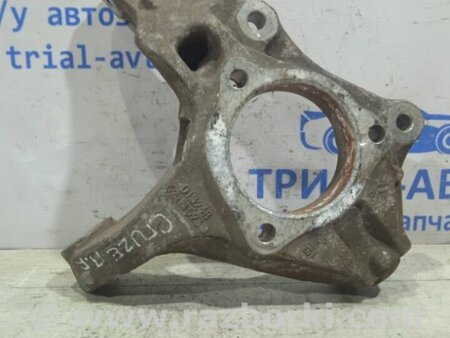 ФОТО Кулак поворотный правый без ступицы для Chevrolet Cruze J300 (2008-2016) Киев