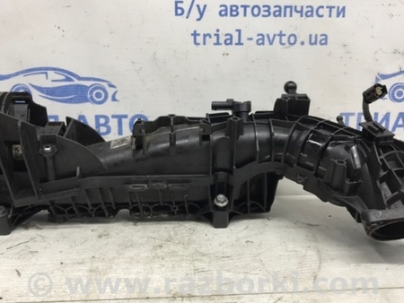 ФОТО Коллектор впускной пластик для Toyota Avensis T270 (10.2008-12.2012) Киев