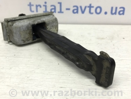ФОТО Ограничитель двери передний правый для Chevrolet Cruze J300 (2008-2016) Киев