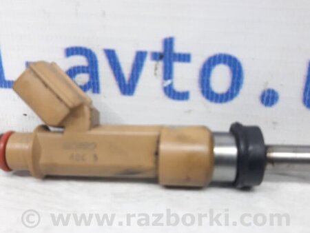 ФОТО Форсунка топливная для Toyota Avensis T270 (10.2008-12.2012) Киев