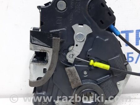 ФОТО Замок двери передний правый для Toyota Avensis T270 (10.2008-12.2012) Киев