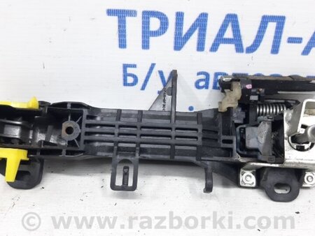 ФОТО Ручка двери внешняя передняя правая для Toyota Avensis T270 (10.2008-12.2012) Киев