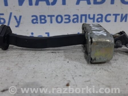 ФОТО Ограничитель двери задний правый для Toyota Avensis T270 (10.2008-12.2012) Киев