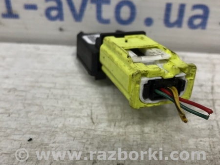 ФОТО Датчик удара (AIRBAG) для Toyota Avensis T270 (10.2008-12.2012) Киев