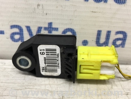ФОТО Датчик удара (AIRBAG) для Toyota Avensis T270 (10.2008-12.2012) Киев