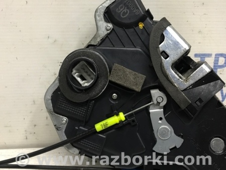 ФОТО Замок двери передний правый для Toyota Avensis T270 (10.2008-12.2012) Киев
