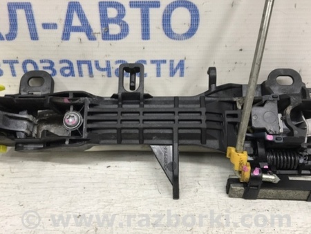 ФОТО Ручка двери внешняя передняя левая для Toyota Avensis T270 (10.2008-12.2012) Киев