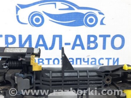 ФОТО Ручка двери внешняя передняя левая для Toyota Avensis T270 (10.2008-12.2012) Київ