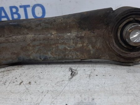 ФОТО Рычаг задней подвески нижний поперечный (под пружину) для Hyundai ix35 Tucson Киев